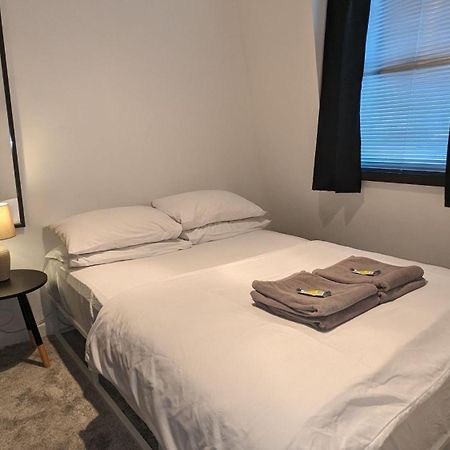 Charming & Quaint Old Compton Apartamento - Quiet Guests Only Allowed, No Parties Allowed, Over 25 Years Old Or Families 伦敦 外观 照片
